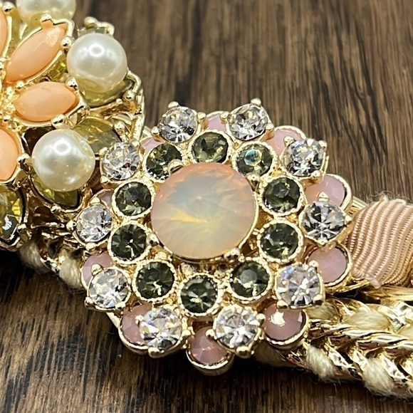 Bracelet by Gennaro Bling Faux Pearl Bracelets With Rhinestones Flowers - Picture 2 of 12